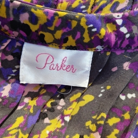 Parker Vibrant Pleated Button-Down Blouse Multi L - Picture 6 of 8
